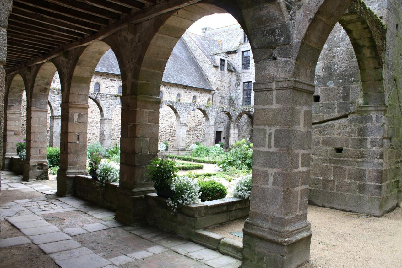 Bed and Breakfast La Tocade Del Arte - Dinan Lanvallay Екстер'єр фото