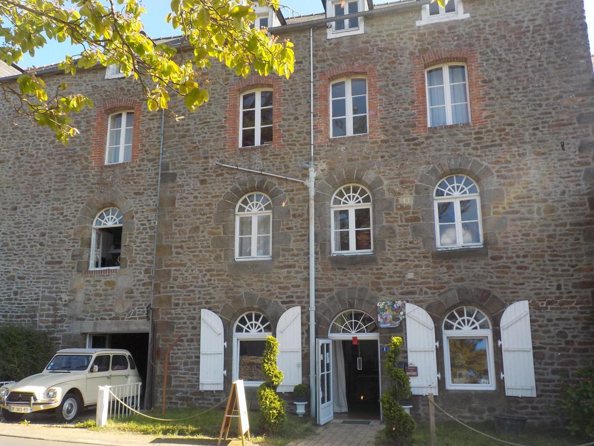 Bed and Breakfast La Tocade Del Arte - Dinan Lanvallay Екстер'єр фото